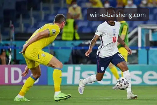 英格兰0-1日本vs百胜游戏R7T9体验：足球冷门与平台热度的意外对比
